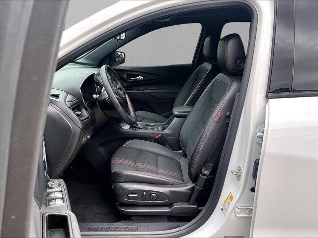 Used 2023 Chevrolet Equinox RS FWD image 28