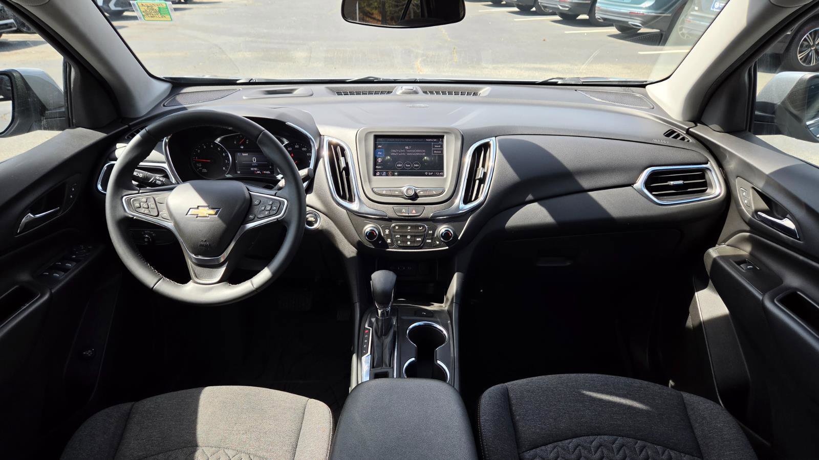 Used 2023 Chevrolet Equinox LT image 45