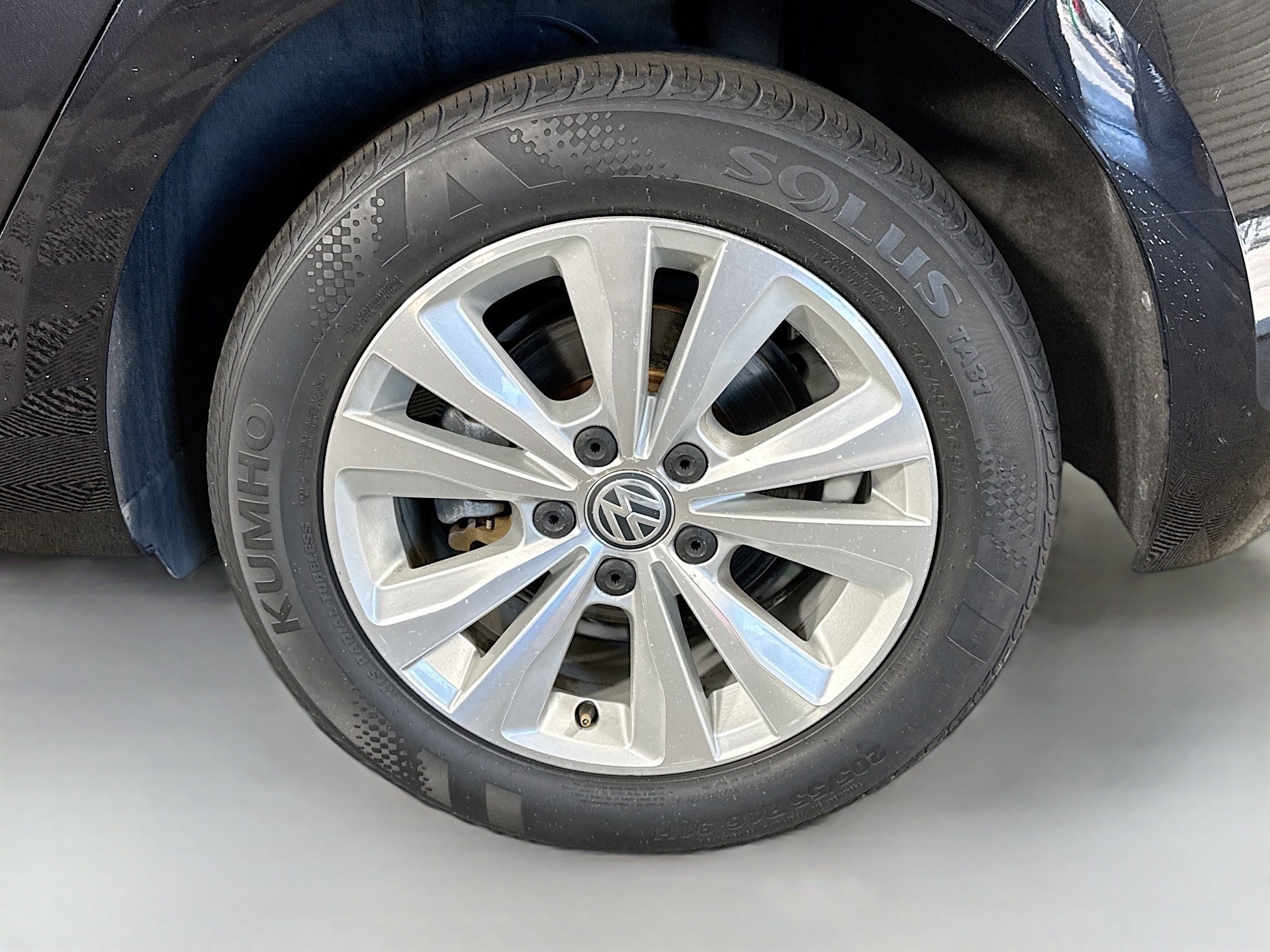 Used 2020 Volkswagen Golf 4-Door image 37