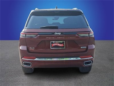 Used 2024 Jeep Grand Cherokee Overland w/ Luxury Tech Group IV image 3