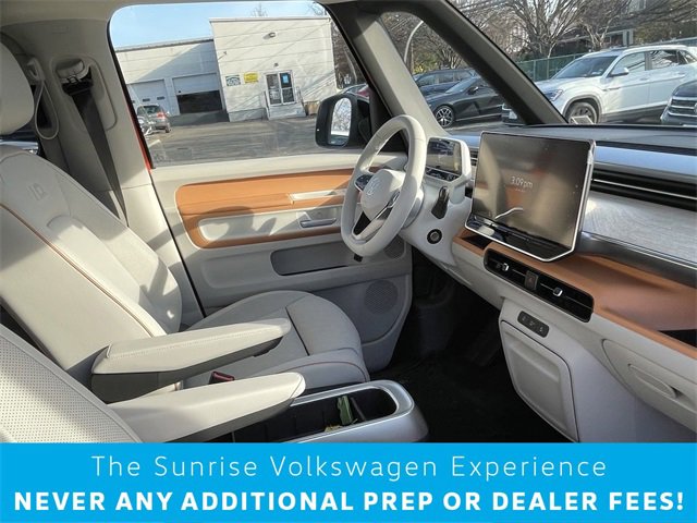 New 2025 Volkswagen ID. Buzz 1st Edition image 29