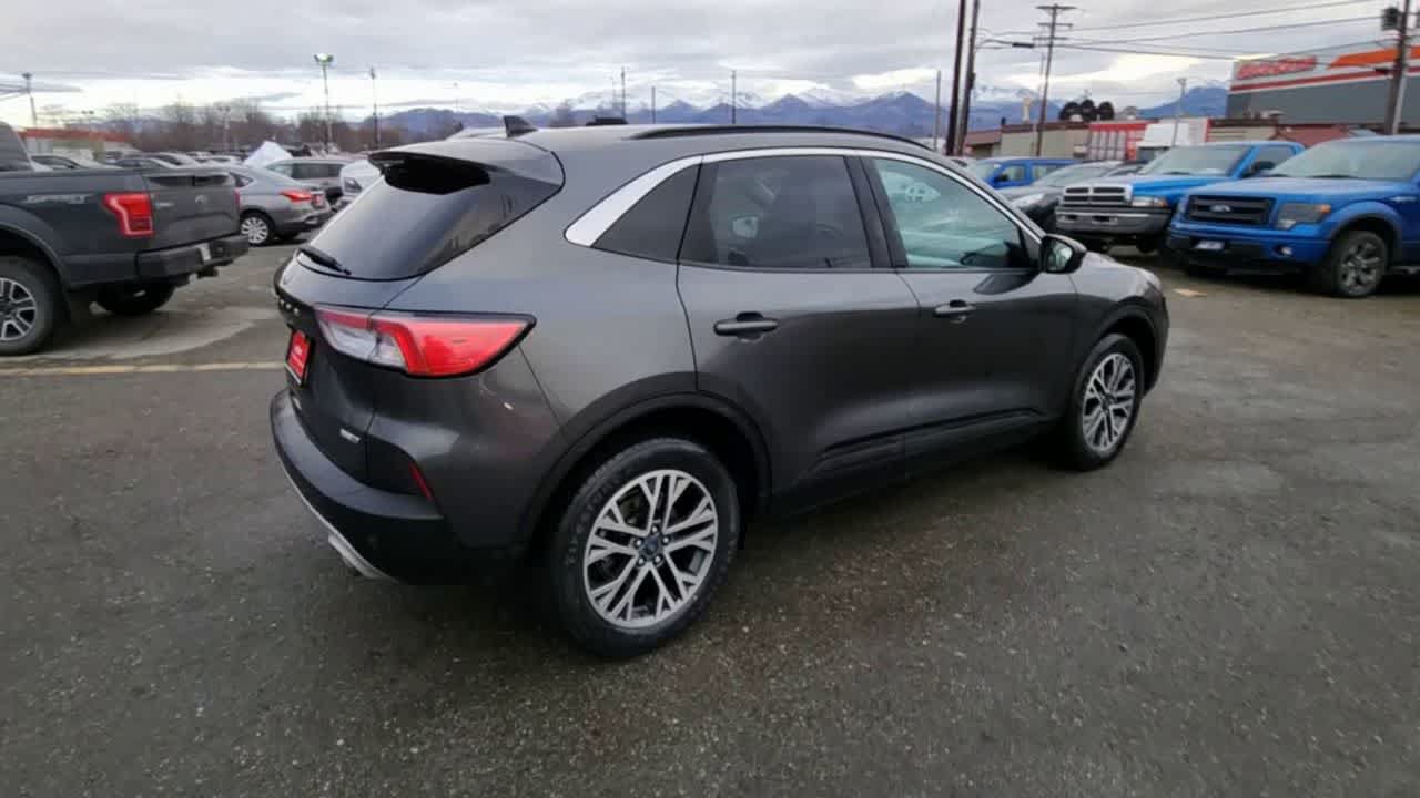 Used 2020 Ford Escape SEL AWD/4WD image 2