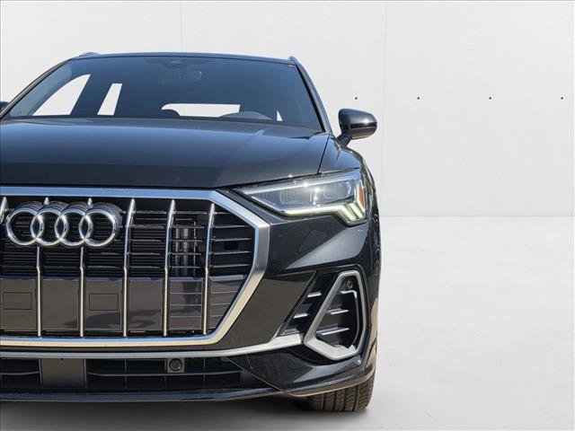 New 2025 Audi Q3 2.0T Premium w/ Convenience Package AWD/4WD image 10