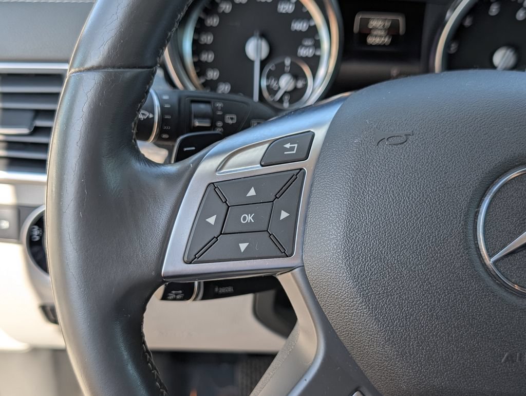 Used 2015 Mercedes-Benz GL 450 4MATIC image 25