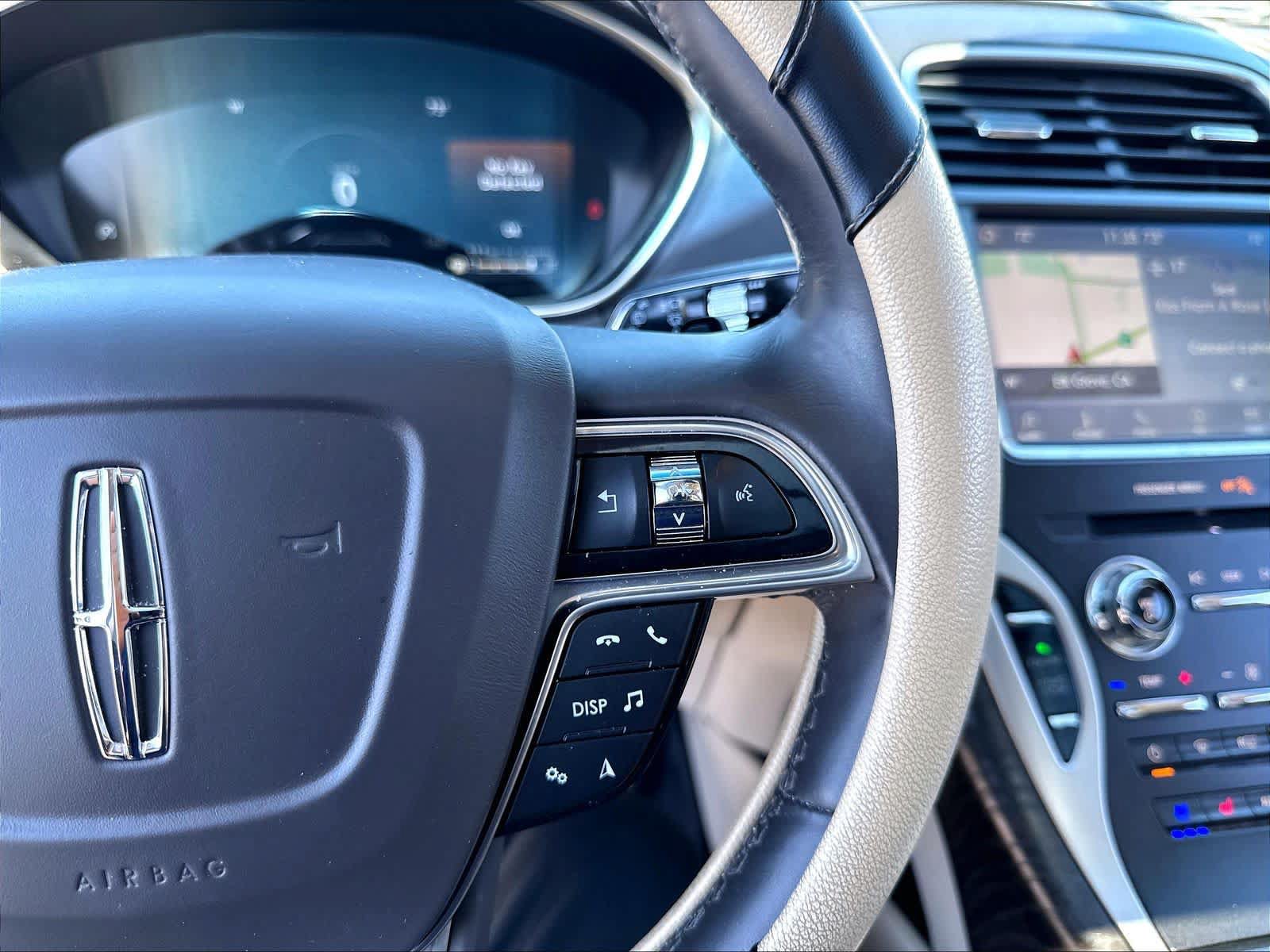 Used 2020 Lincoln Nautilus Reserve FWD image 14