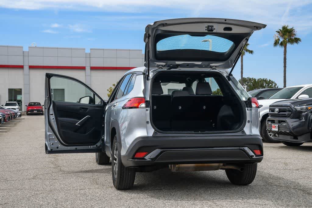 Used 2025 Toyota Corolla Cross AWD Hybrid image 26