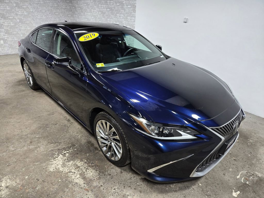 Used 2019 Lexus ES 350 Luxury w/ Accessory Package 2 image 58