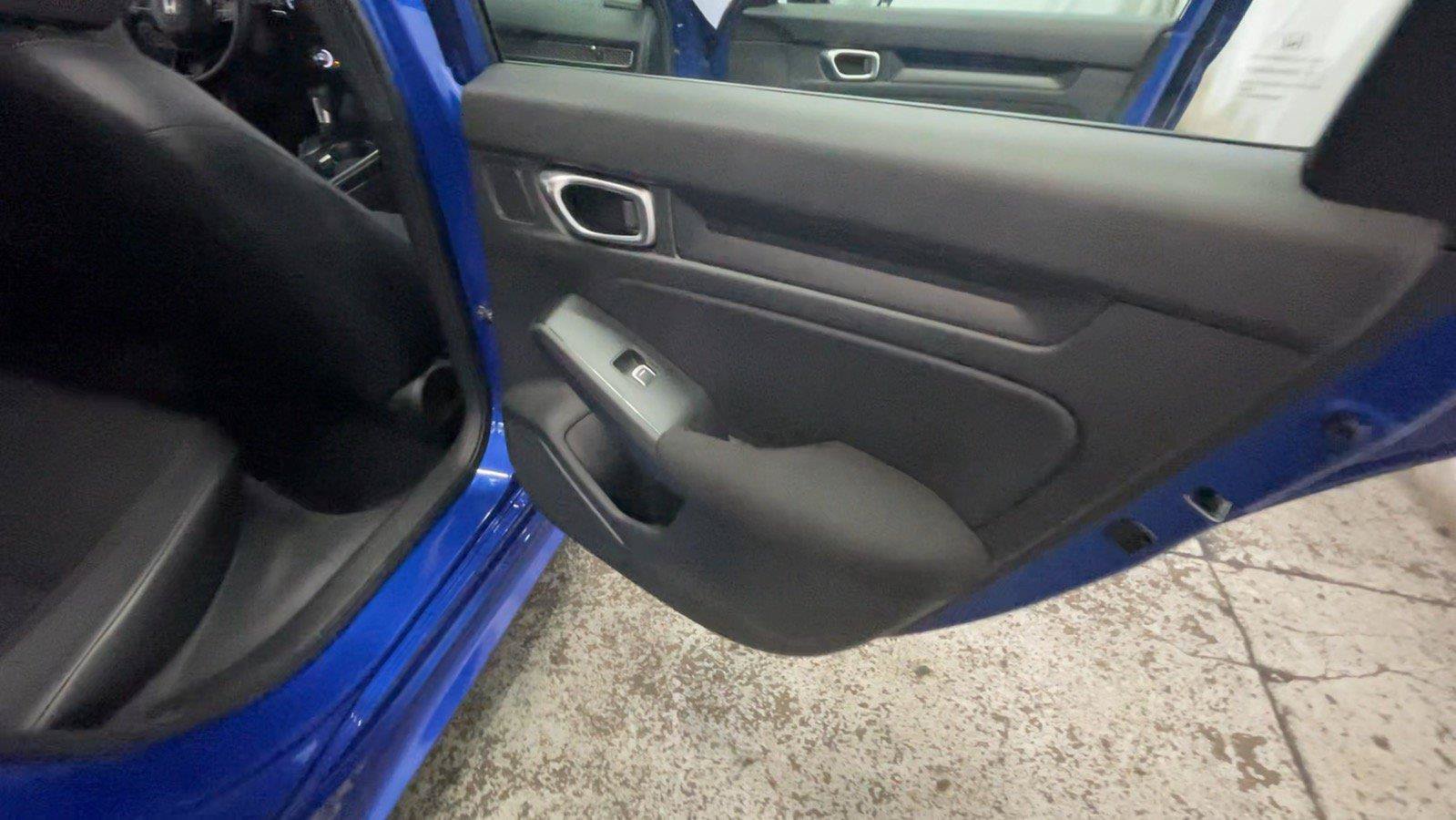 Used 2024 Honda Civic Sport image 24
