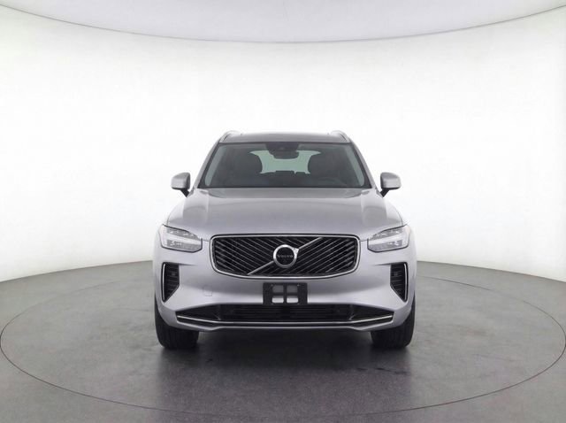 New 2026 Volvo XC90 B5 Core image 38