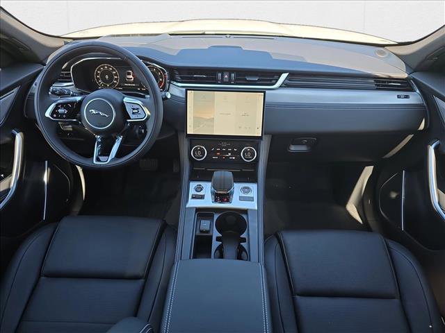 New 2026 Jaguar F-PACE R-Dynamic S image 6