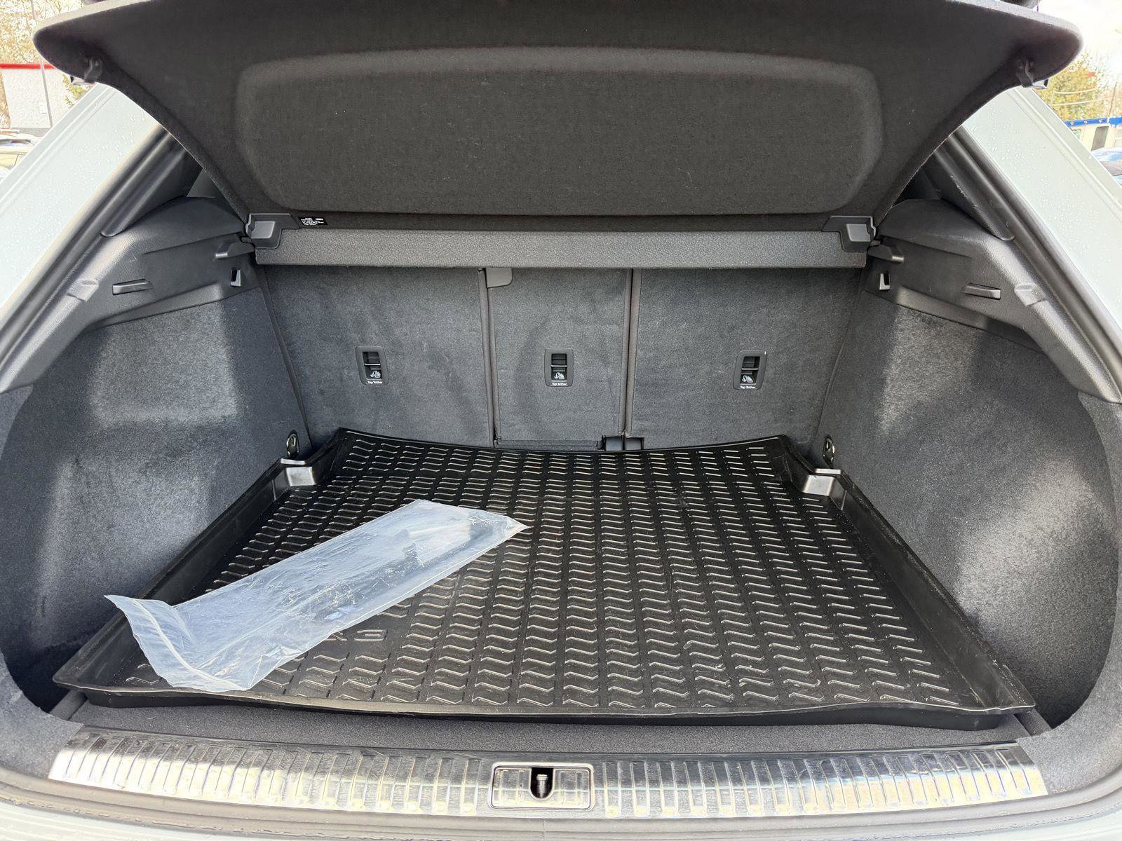 Used 2022 Audi Q3 2.0T Premium Plus w/ Premium Plus Package image 27