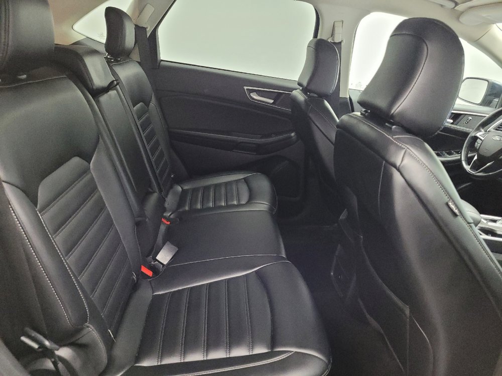 Used 2023 Ford Edge SEL image 19