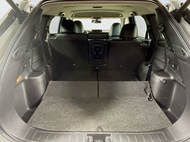 Used 2022 Mitsubishi Outlander SEL image 28