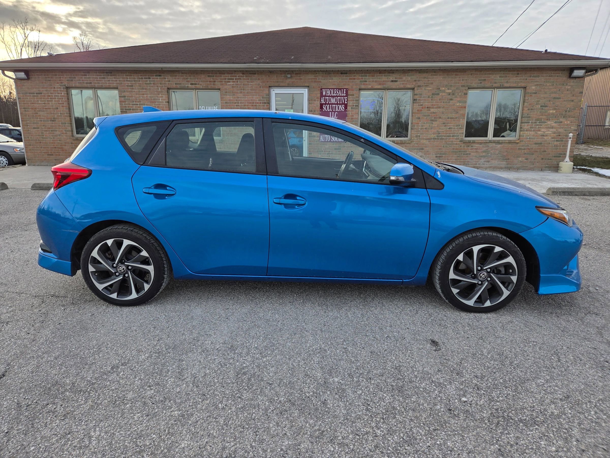 Used 2017 Toyota Corolla iM w/ Carpet Mat Package image 4