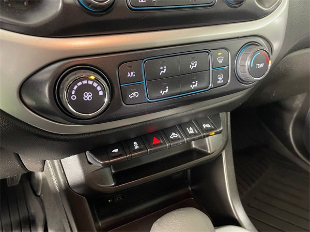 Used 2022 Chevrolet Colorado LT w/ Safety Package image 8
