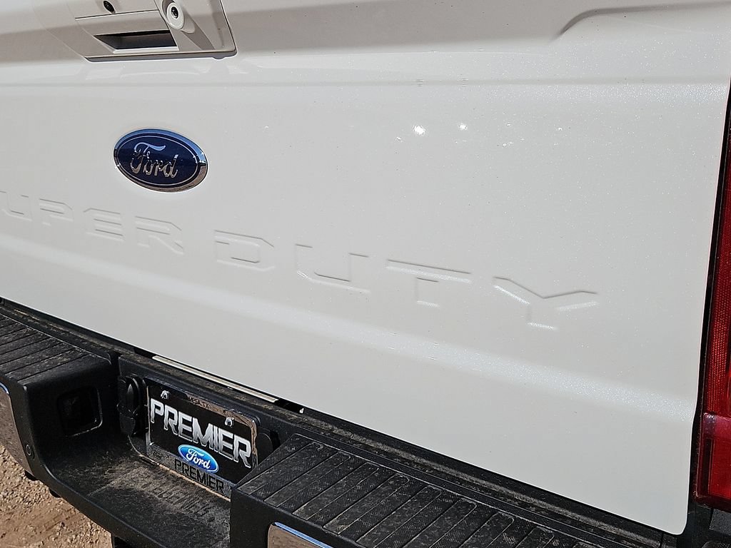 New 2026 Ford F350 Lariat AWD/4WD image 15