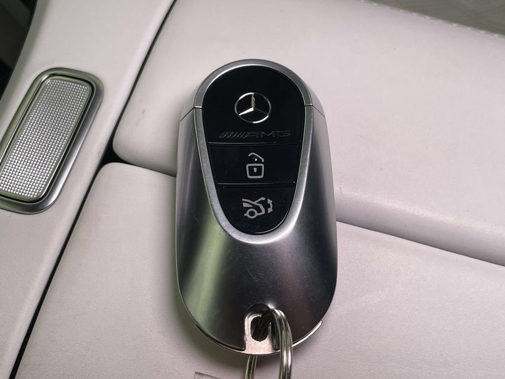Used 2025 Mercedes-Benz AMG GT 55 image 33