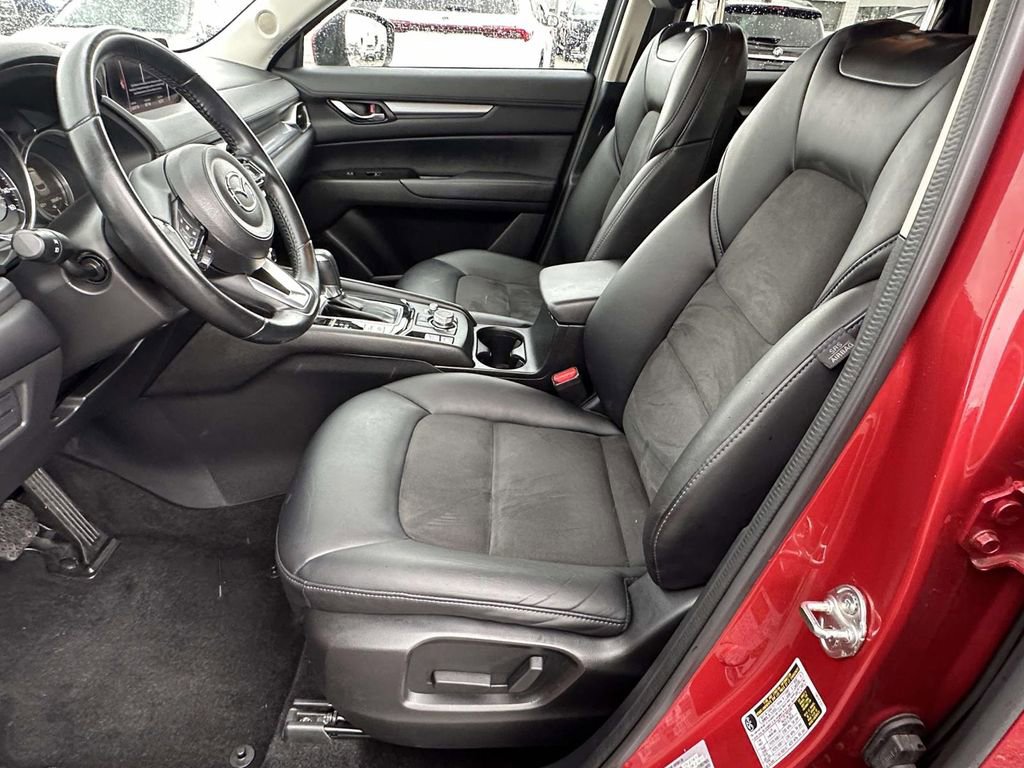Used 2019 MAZDA CX-5 Touring image 18