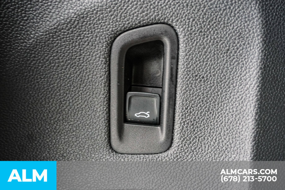 Used 2025 Volkswagen Atlas SE FWD image 51