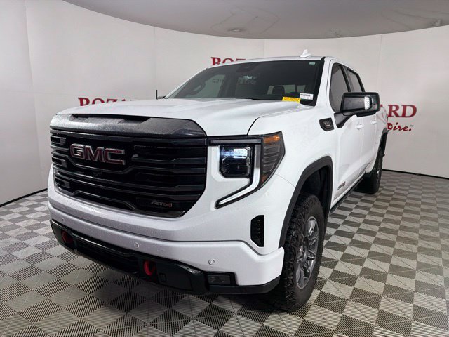 Used 2024 GMC Sierra 1500 AT4 w/ Technology Package AWD/4WD image 4