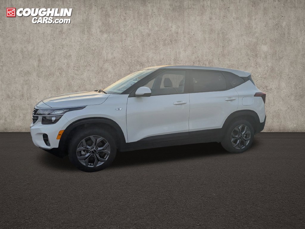 Used 2025 Kia Seltos LX AWD/4WD image 4
