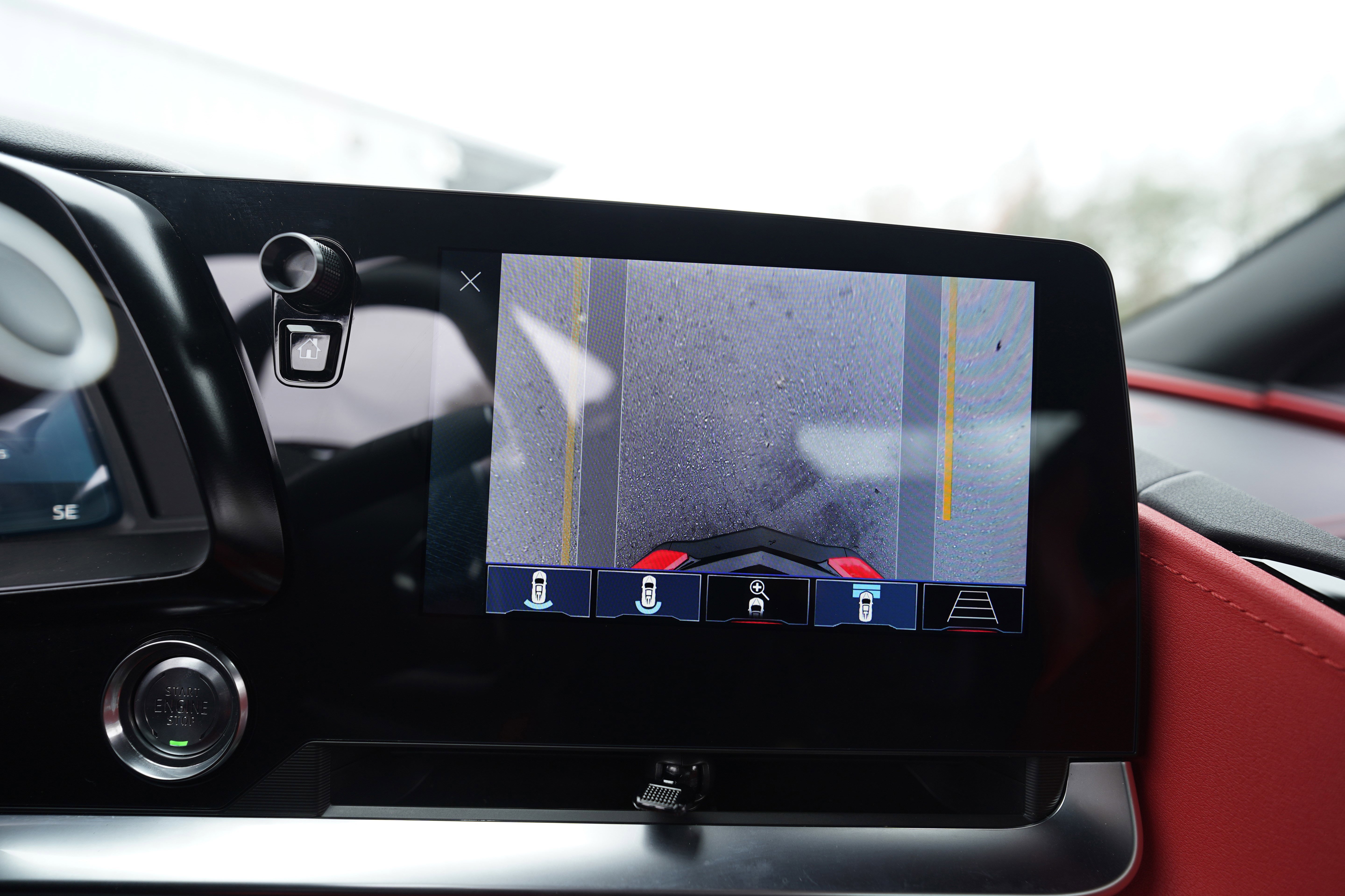 Used 2025 Chevrolet Corvette Stingray Preferred Cpe w/ 2LT RWD image 26