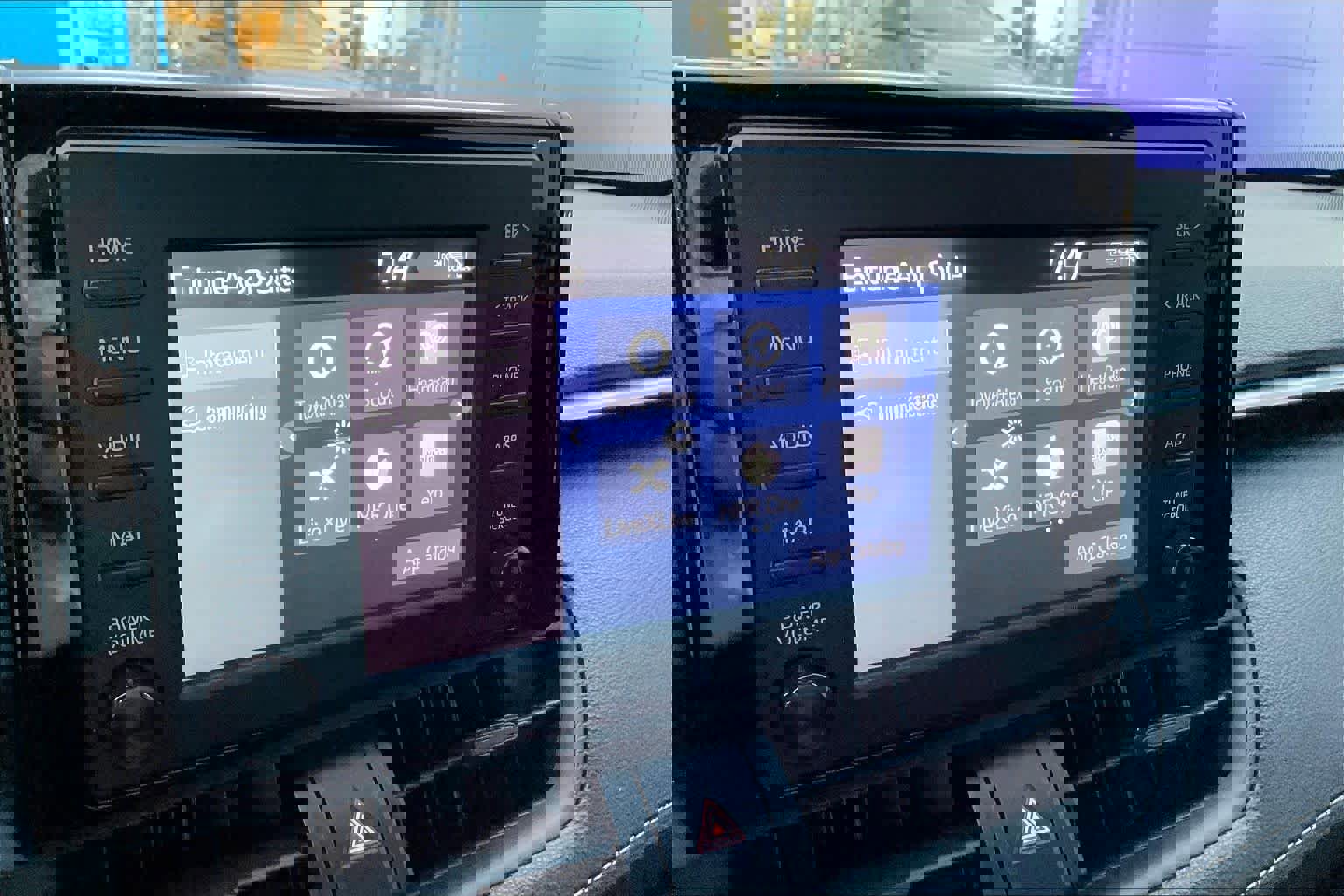 Used 2019 Toyota RAV4 LE image 33