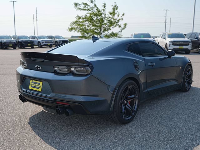 Used 2022 Chevrolet Camaro SS RWD image 7