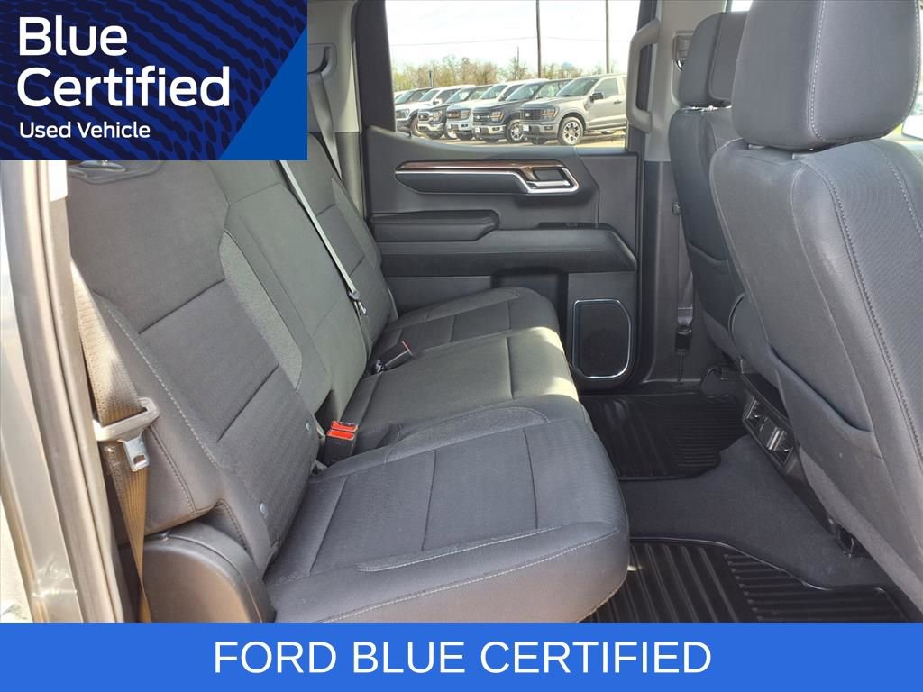 Used 2025 Chevrolet Silverado 1500 LT RWD image 26