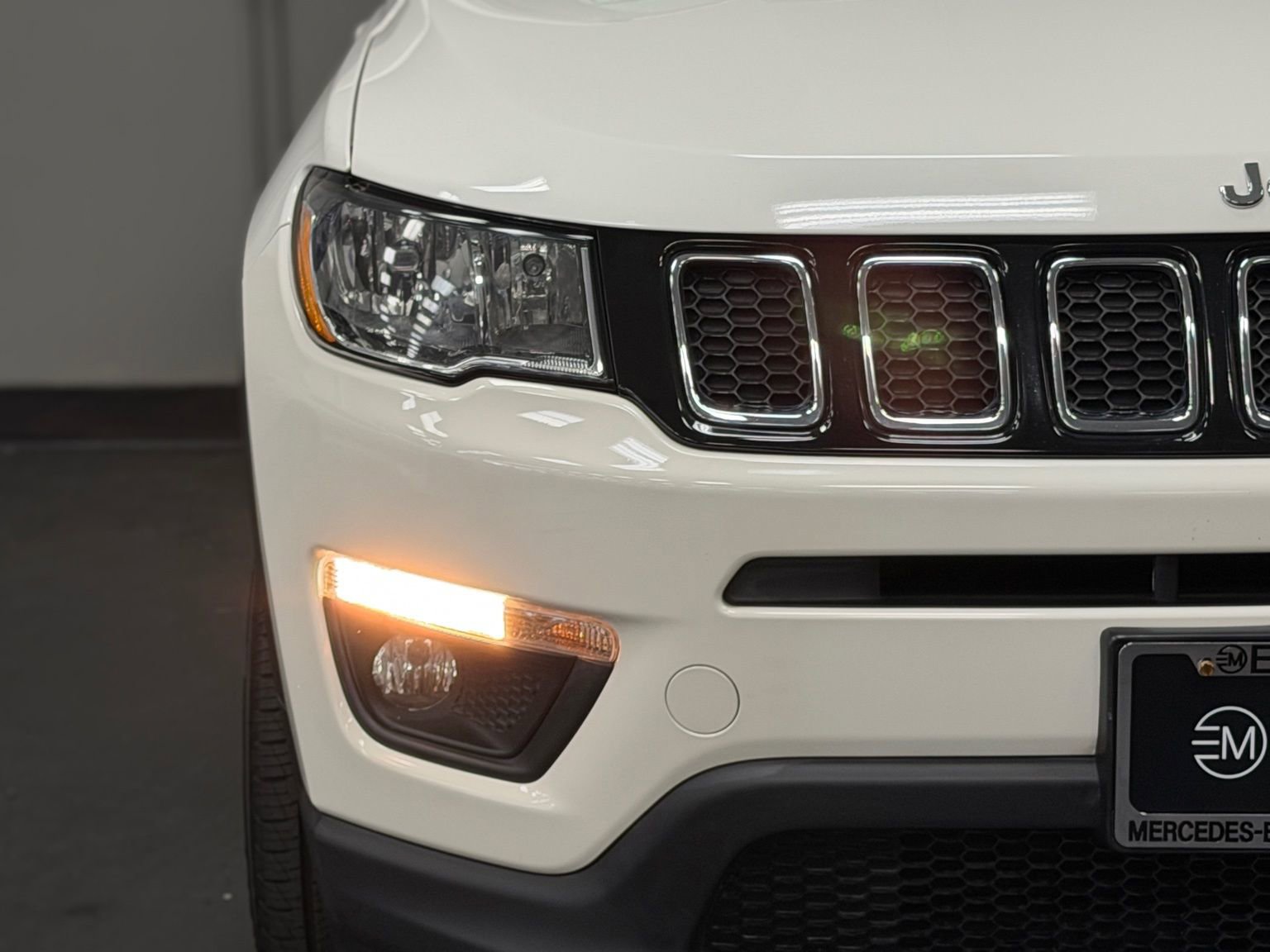 Used 2018 Jeep Compass Latitude image 8