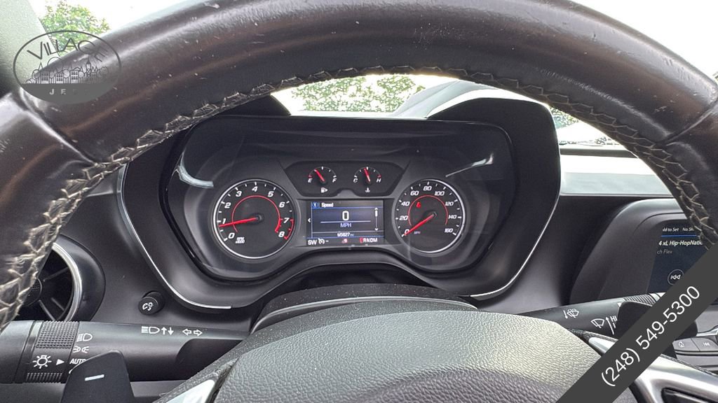 Used 2019 Chevrolet Camaro LT RWD image 40