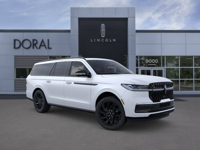 New 2026 Lincoln Navigator L Reserve w/ Jet Appearance Package AWD/4WD image 7