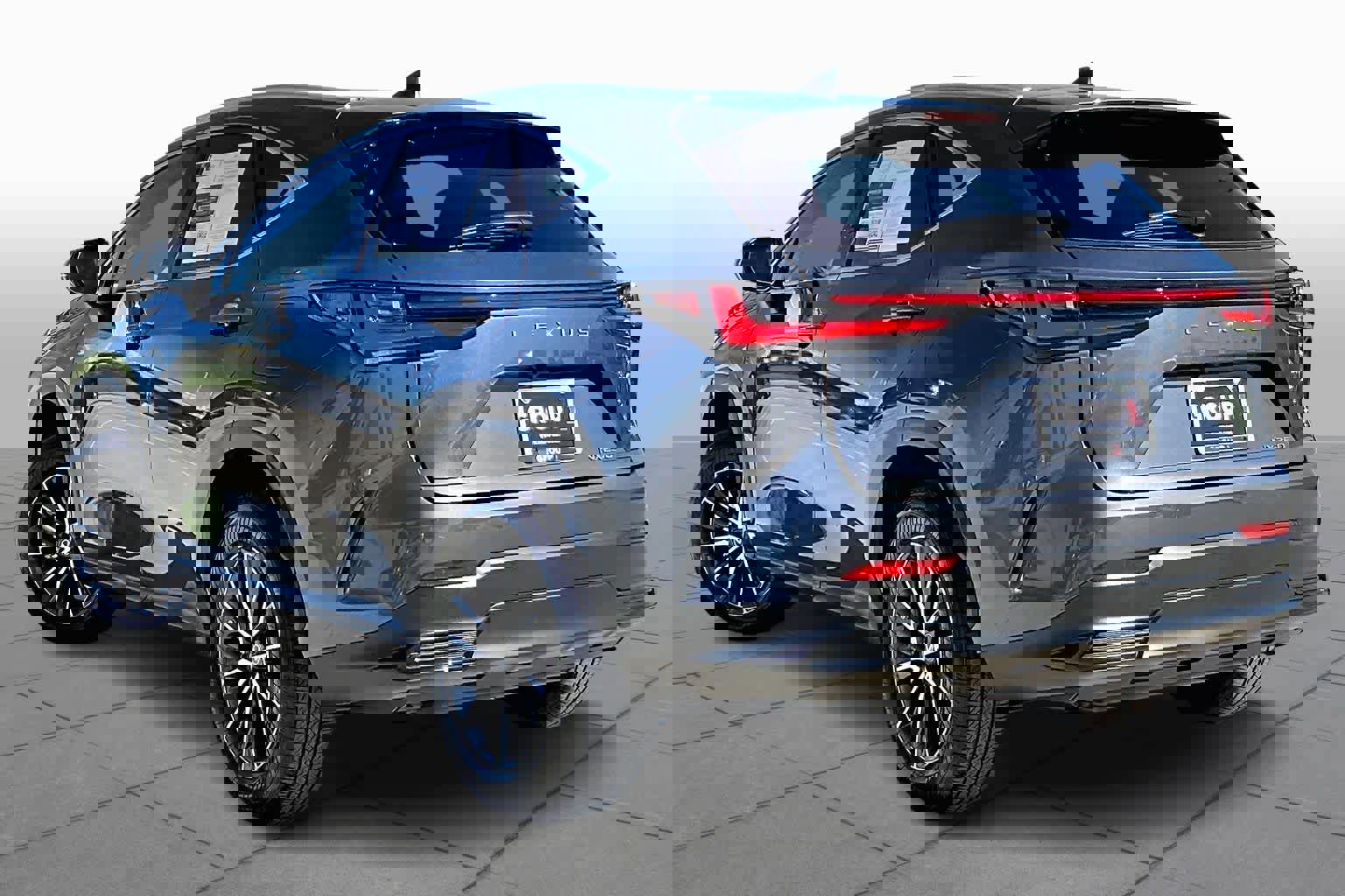 Used 2025 Lexus NX 250 FWD w/ Accessory Package (Z1) image 12