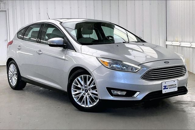 Used 2018 Ford Focus Titanium FWD image 35
