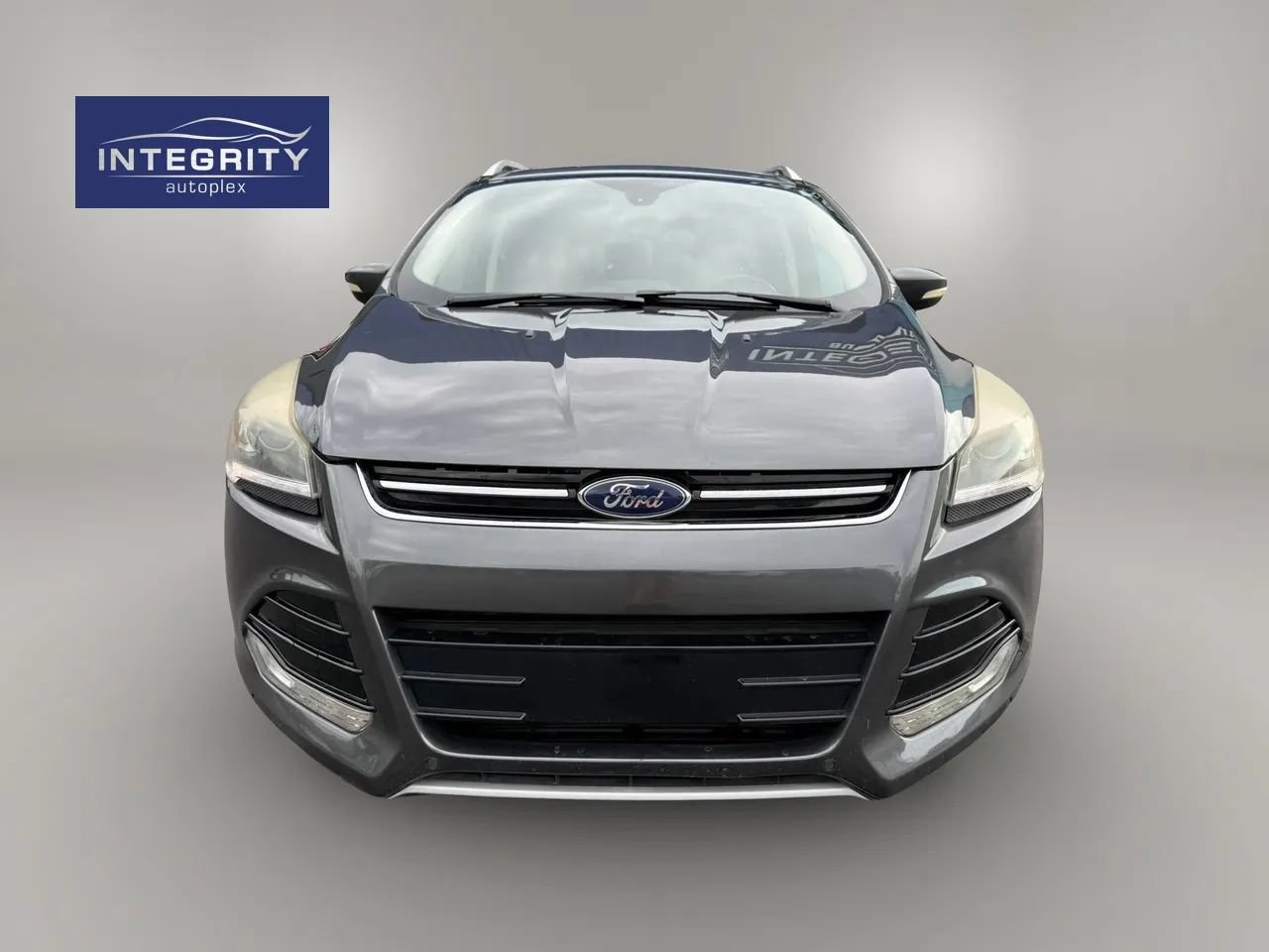 Used 2016 Ford Escape Titanium w/ Equipment Group 301A AWD/4WD image 8
