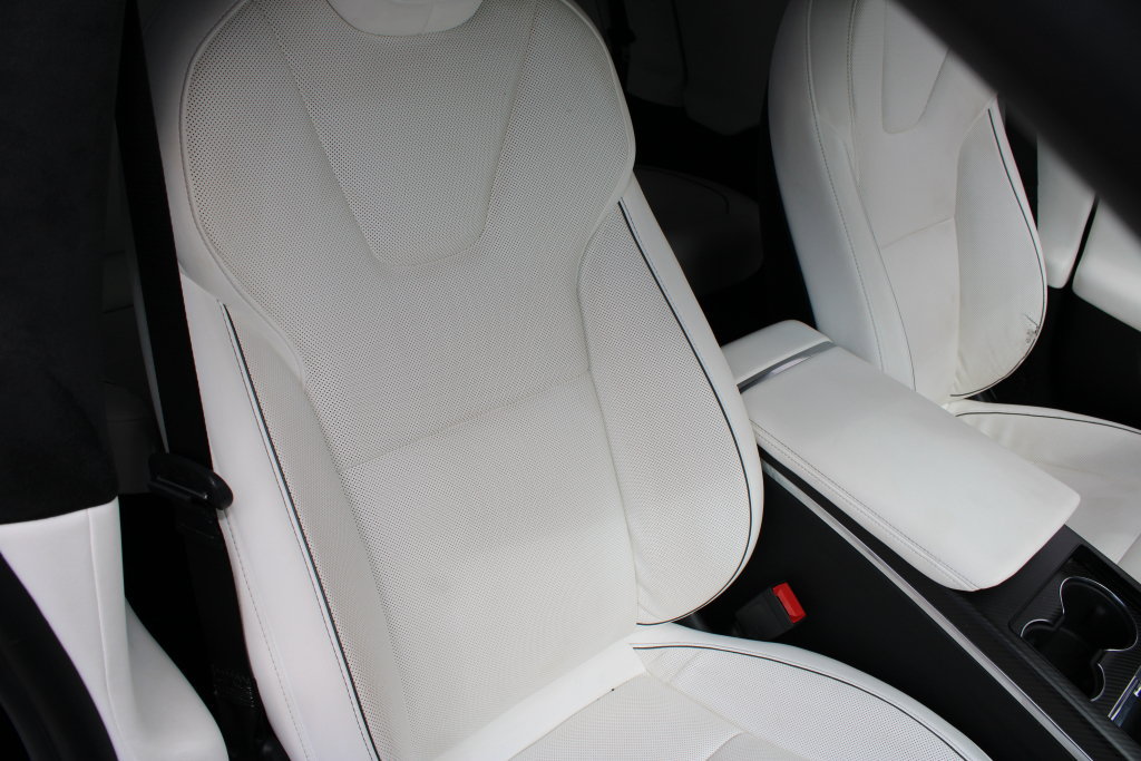Used 2022 Tesla Model S Plaid AWD/4WD image 14