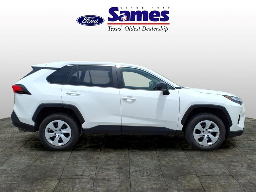 Used 2024 Toyota RAV4 LE FWD image 2