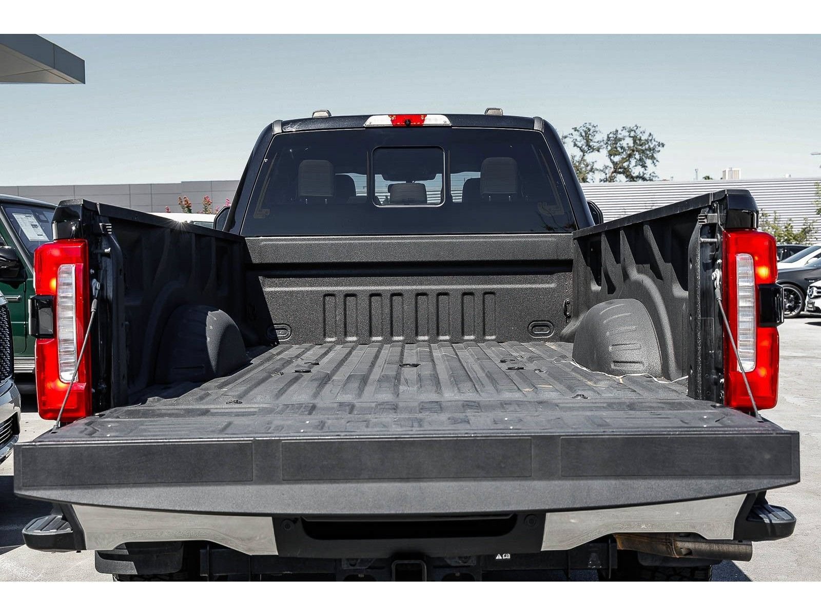 Used 2023 Ford F250 Lariat AWD/4WD image 26