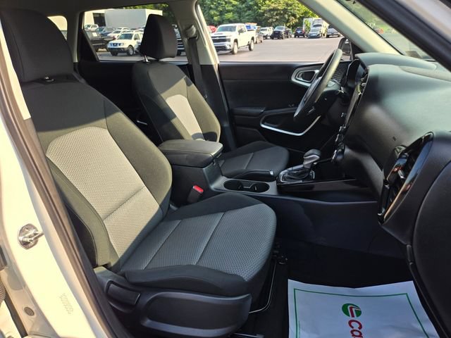 Used 2023 Kia Soul S FWD image 20
