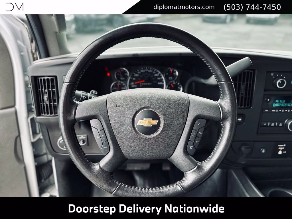 Used 2021 Chevrolet Express 4500 Extended w/ Power Convenience Package RWD image 23