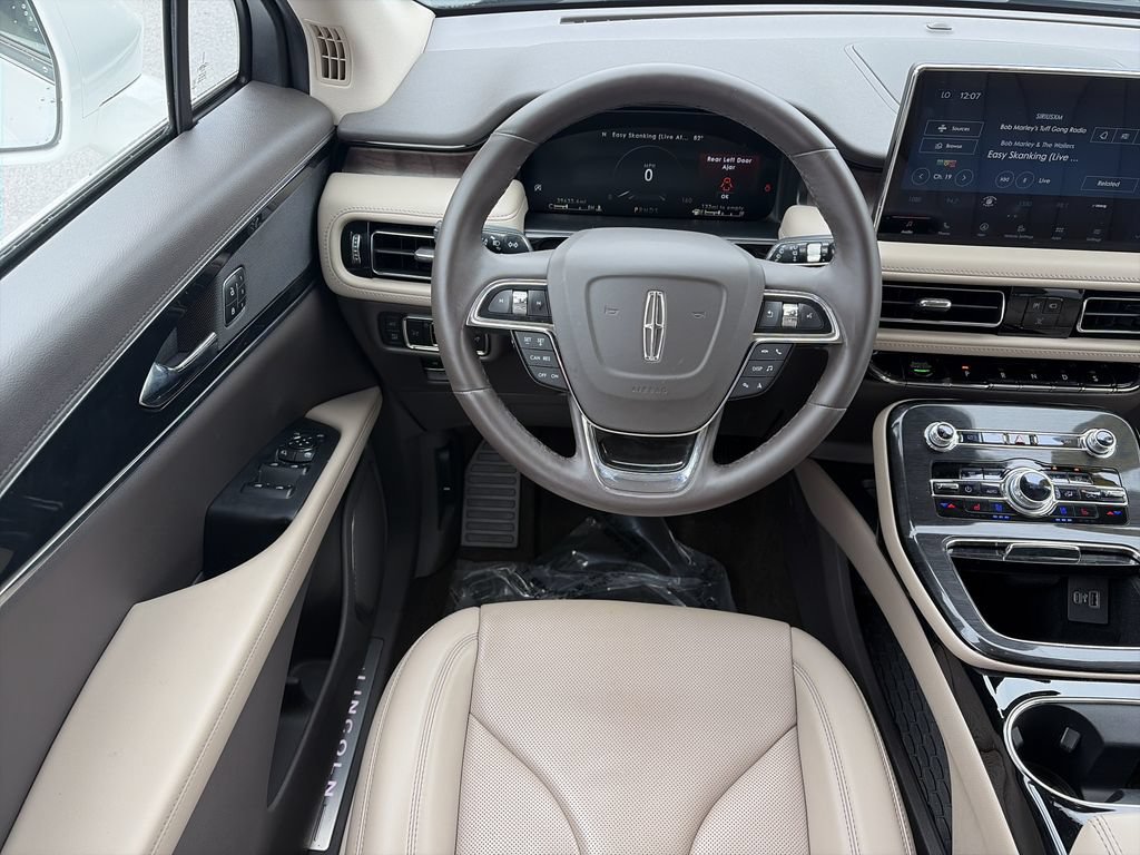 Used 2023 Lincoln Nautilus Reserve FWD image 15