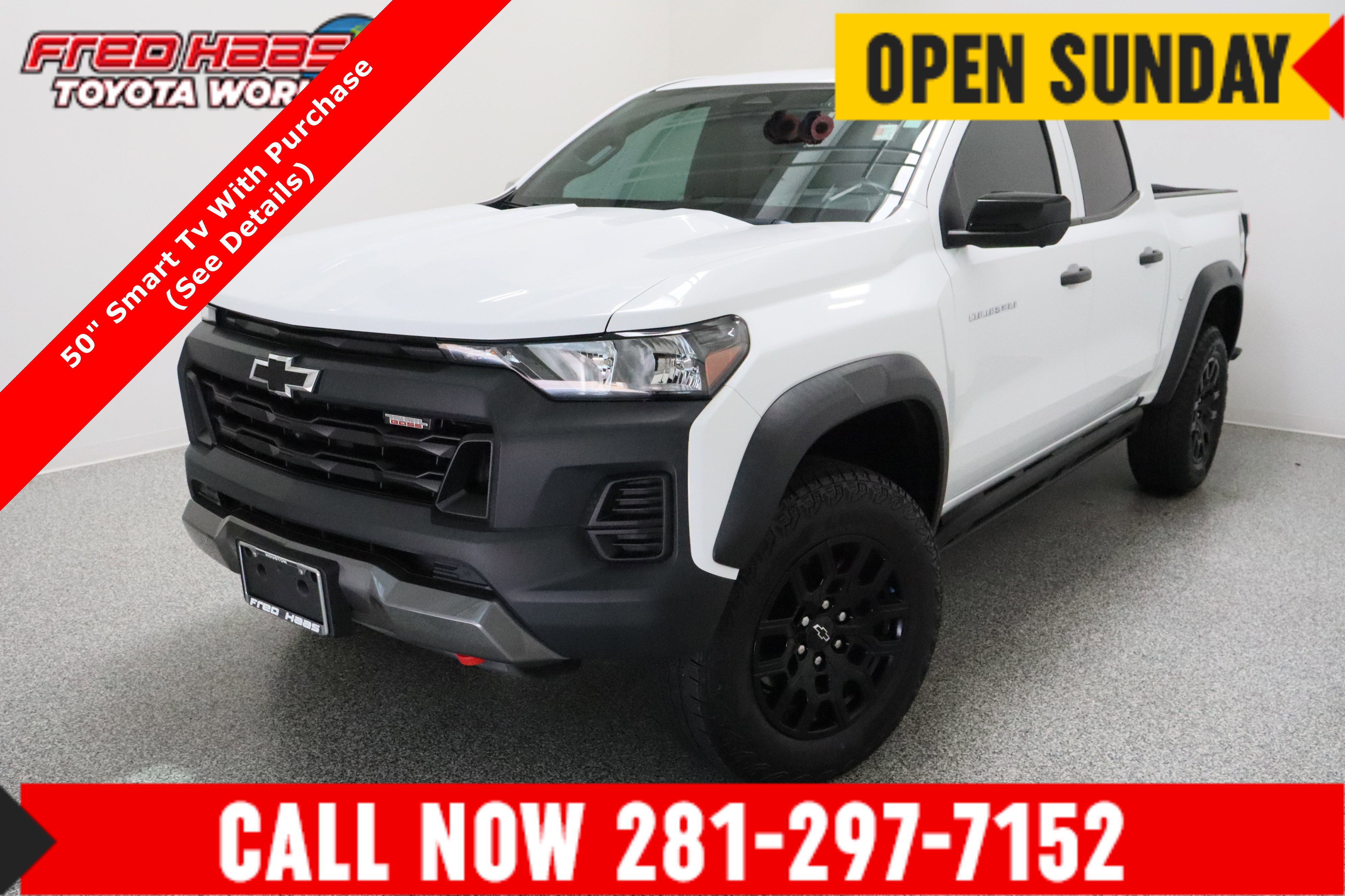 Used 2023 Chevrolet Colorado Trail Boss w/ Technology Package AWD/4WD image 1