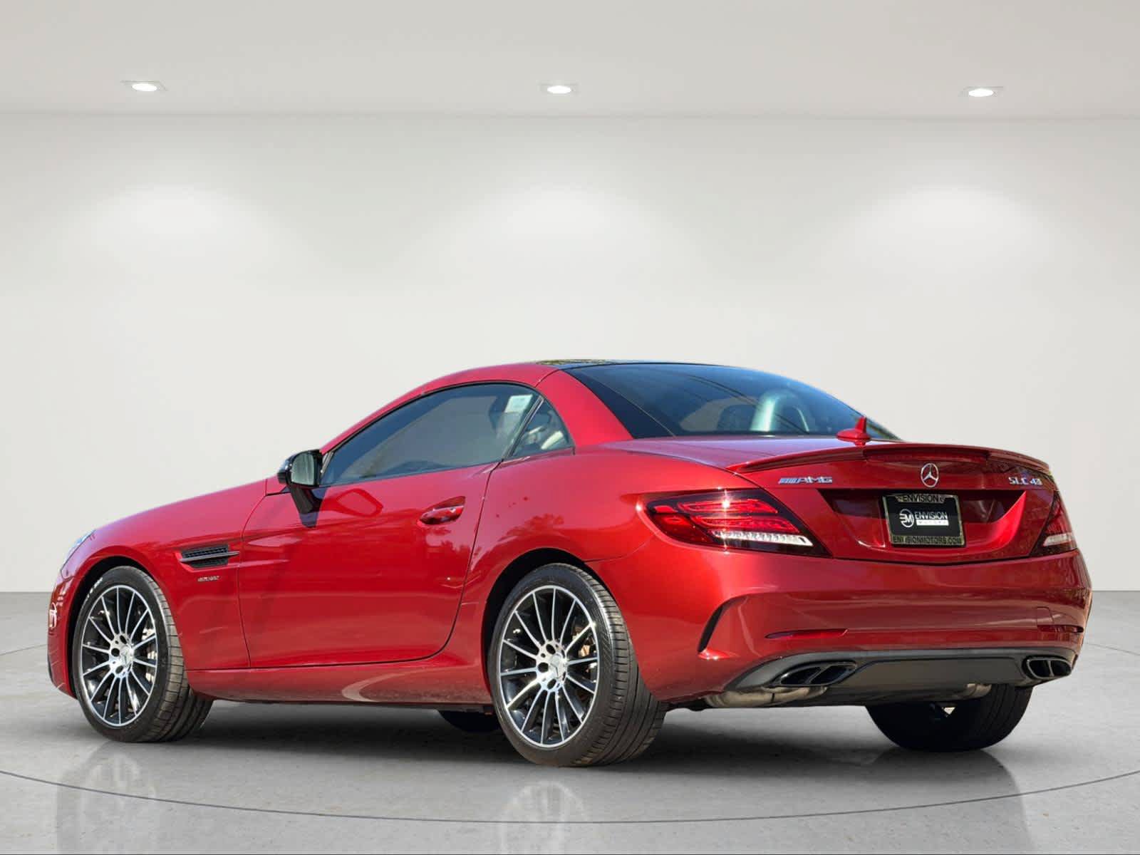 Used 2019 Mercedes-Benz SLC 43 AMG image 3