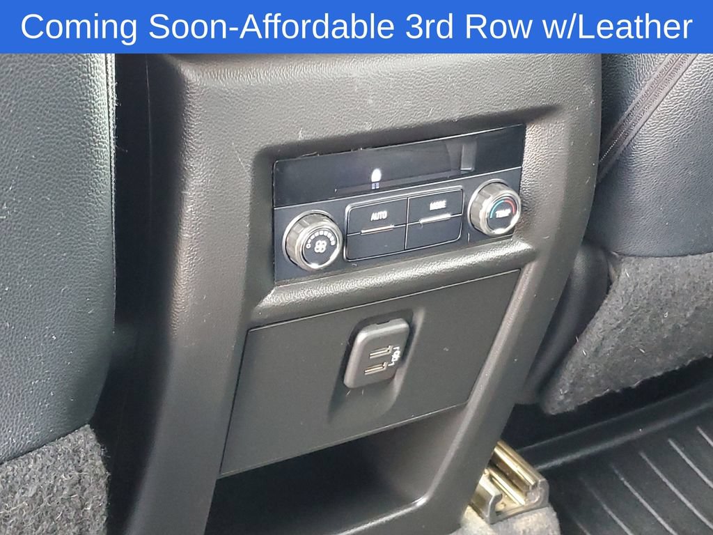 Used 2019 Chevrolet Traverse LT w/ LPO, Blackout Package AWD/4WD image 31