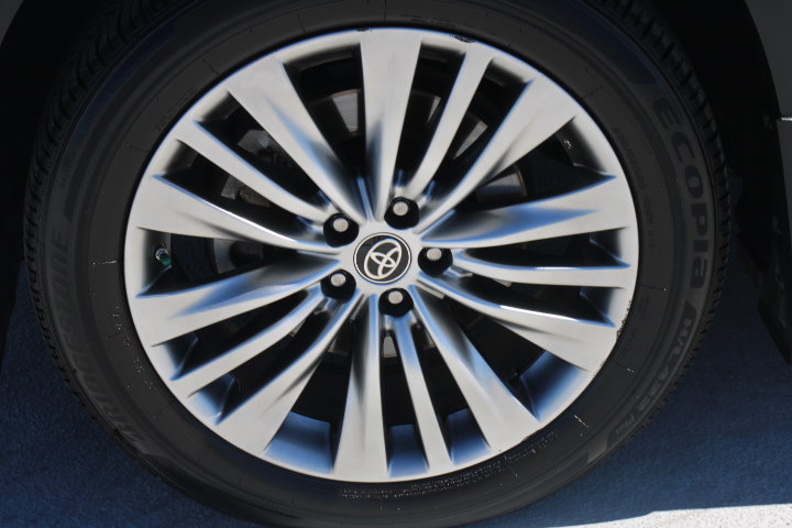 Used 2022 Toyota Highlander Platinum AWD/4WD image 9