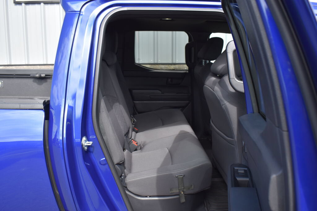 Certified 2025 Toyota Tacoma SR5 AWD/4WD image 23
