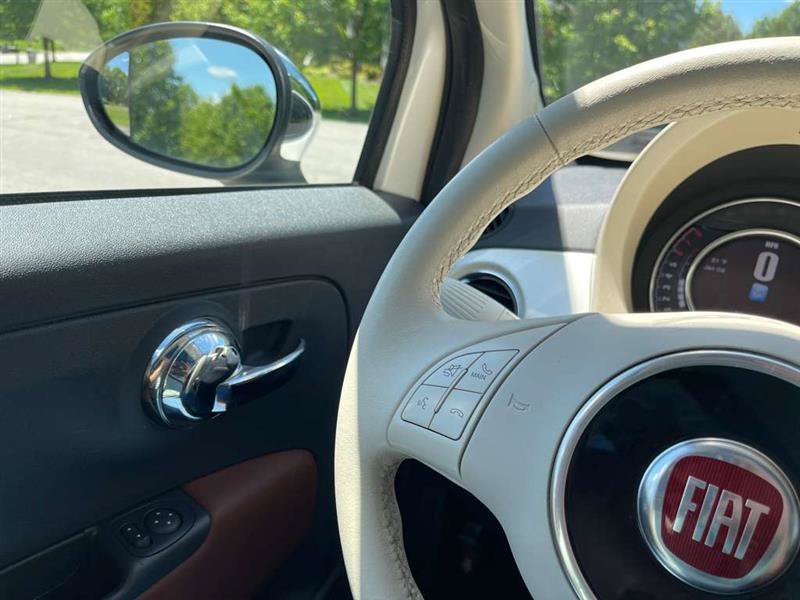 Used 2015 FIAT 500 Lounge w/ Luxury Leather Package FWD image 57