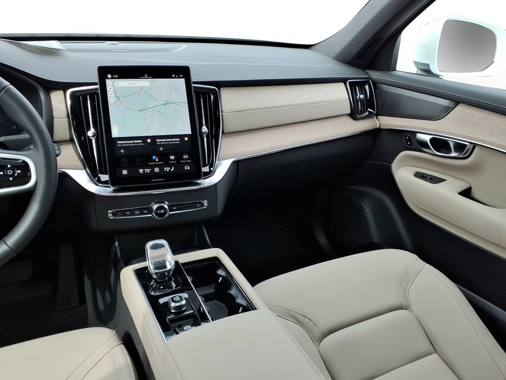 New 2026 Volvo XC90 B6 Plus w/ Protection Package Premier image 9