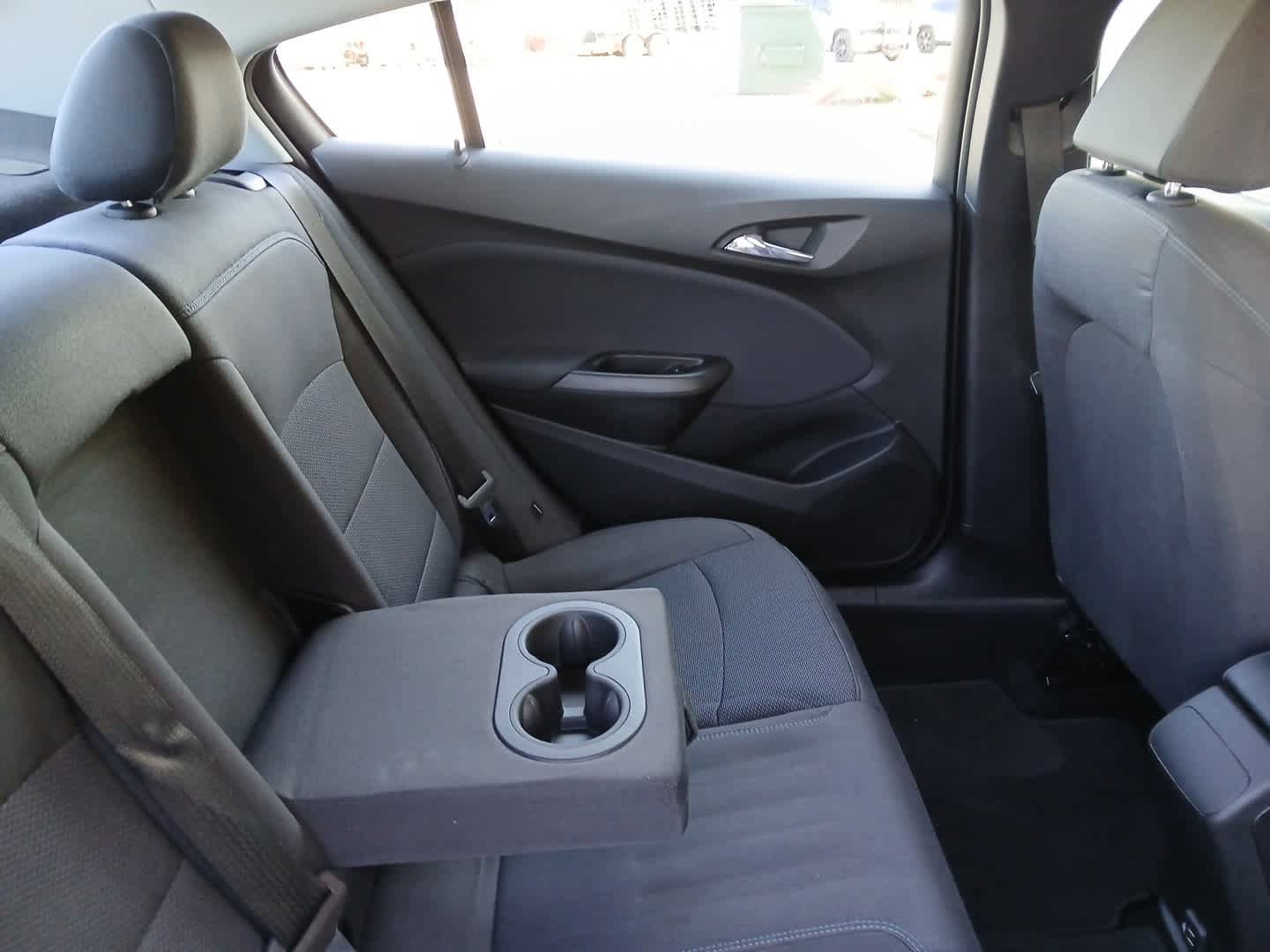 Used 2019 Chevrolet Cruze LT image 53