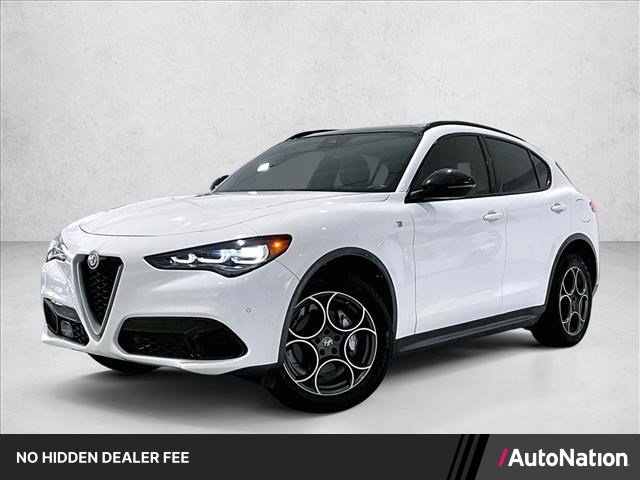 Used 2024 Alfa Romeo Stelvio Ti AWD/4WD image 1